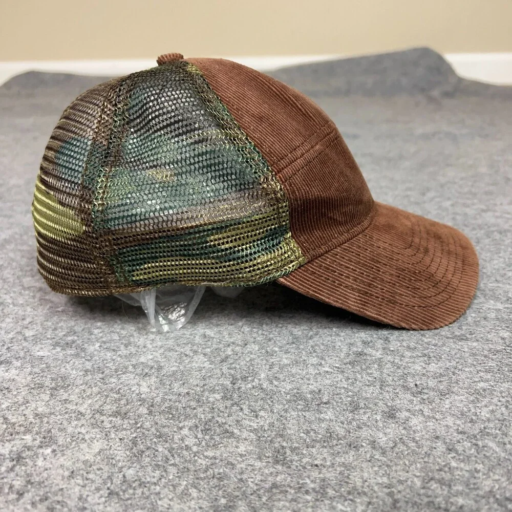 North Dakota Sioux Mens Hat Medium Fitted Brown Corduroy Trucker Cap Hockey NCAA